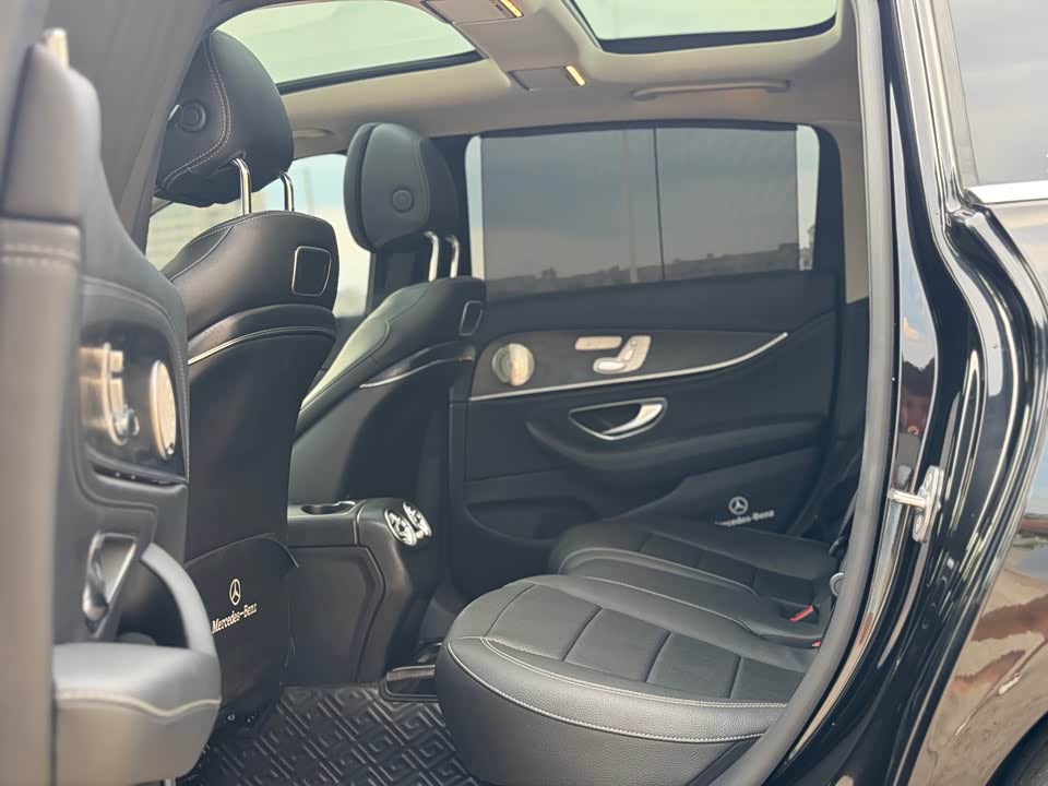 Mercedes-Benz E-class Mercedes-Benz E-class