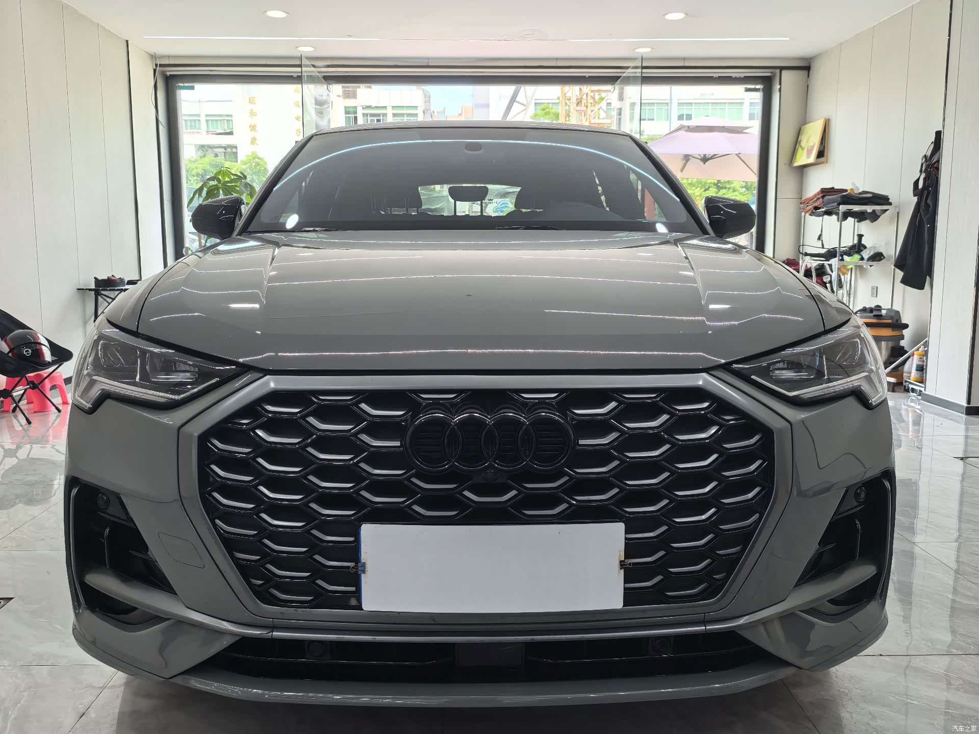 Audi Q3, 2024 2