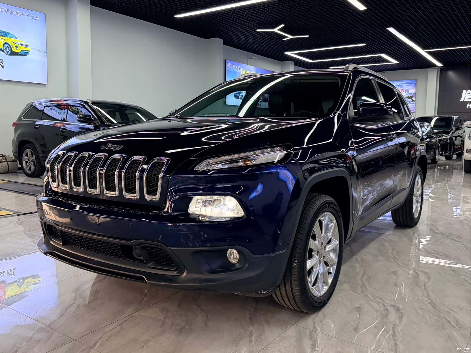 Jeep Cherokee, 2014 1