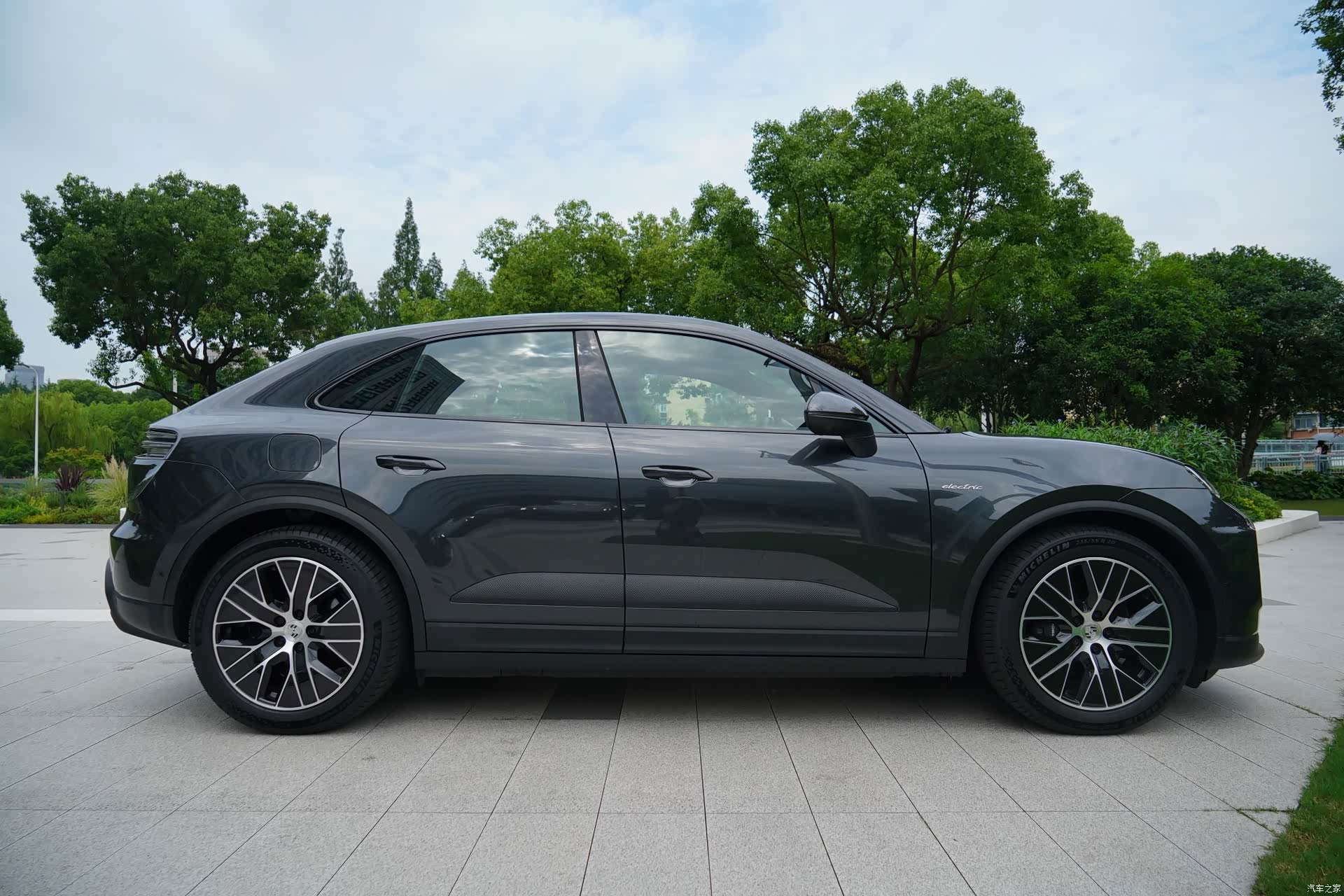 Porsche Macan, 2026 16