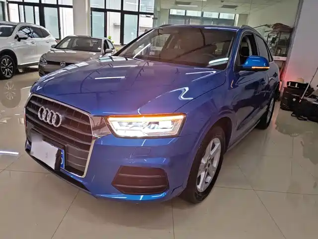 Audi Q3 2018 — купить из Китая под заказ