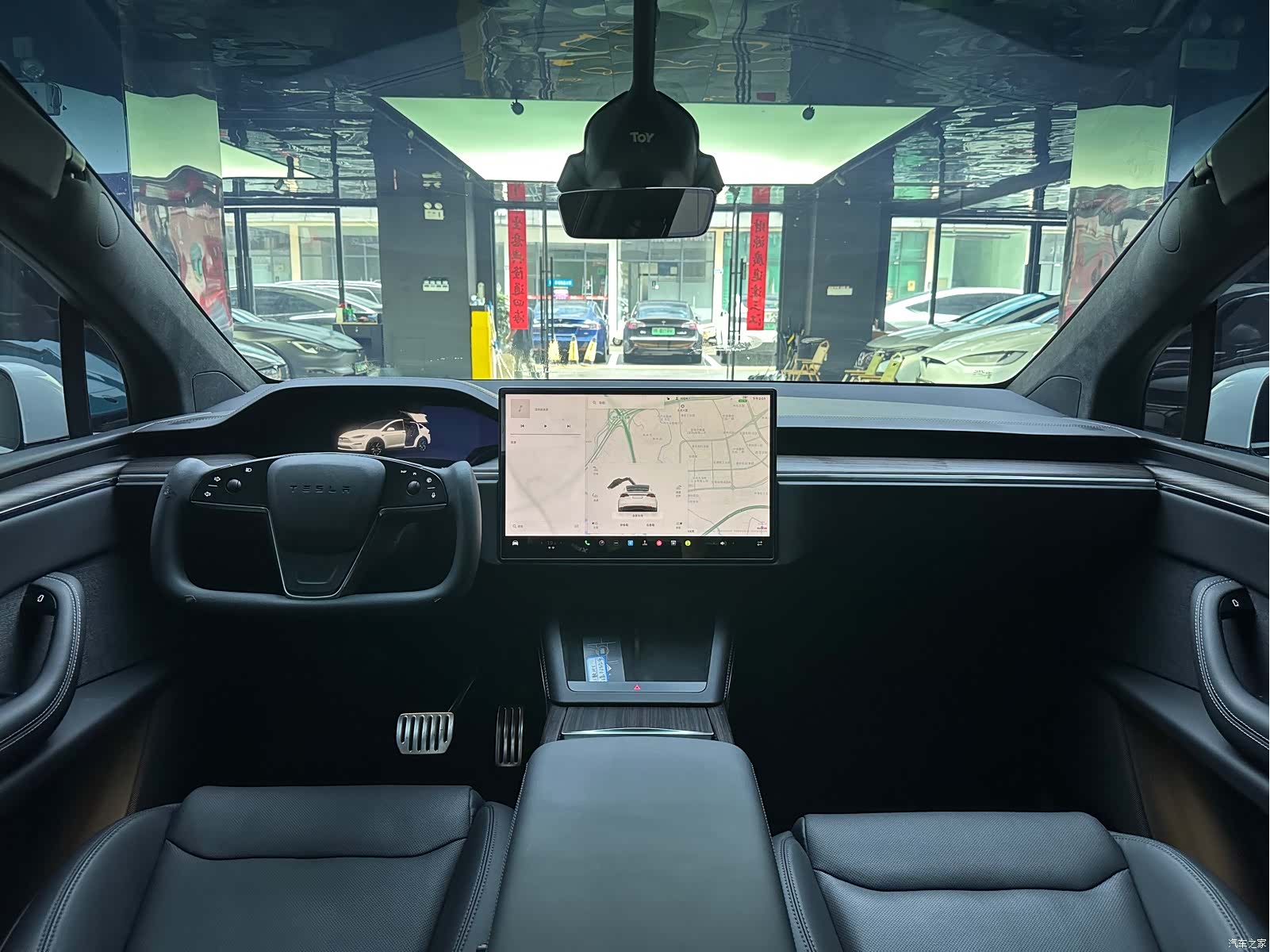 Tesla Model X, 2023 12