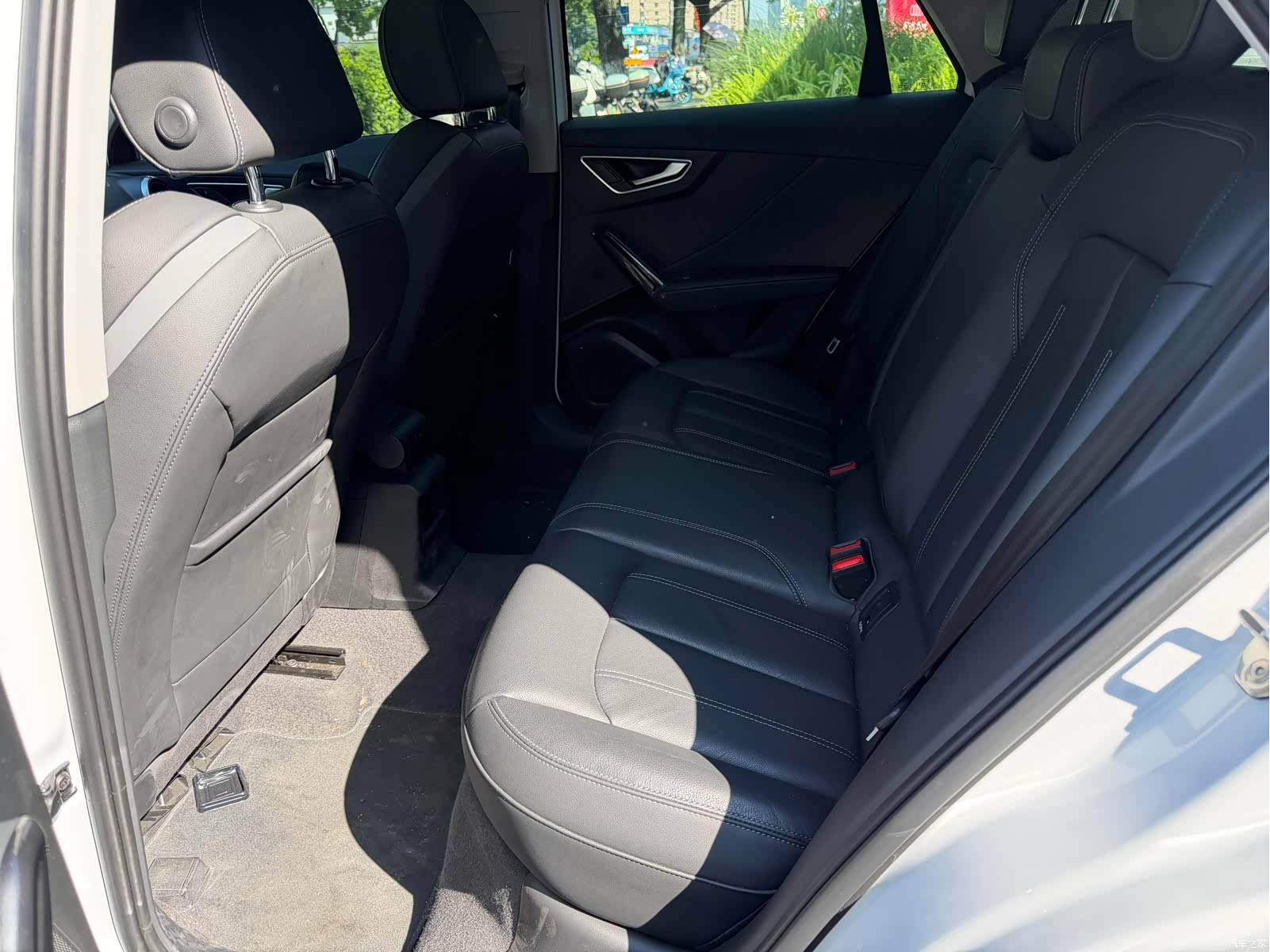 Audi Q2L, 2024 10