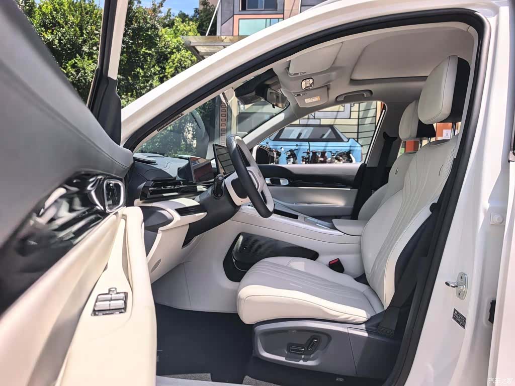 Geely Galaxy E5, 2024 все фото
