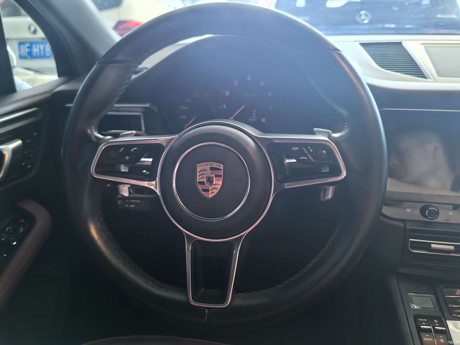 Porsche Macan, 2018 11
