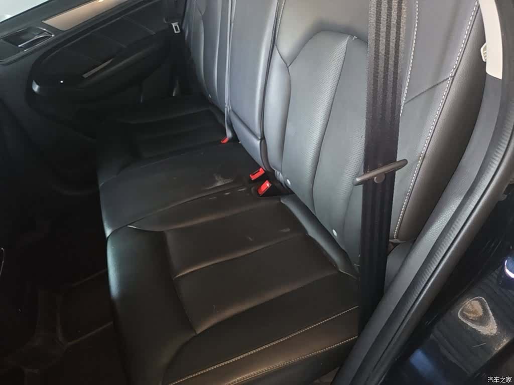 Roewe RX5, 2018 17