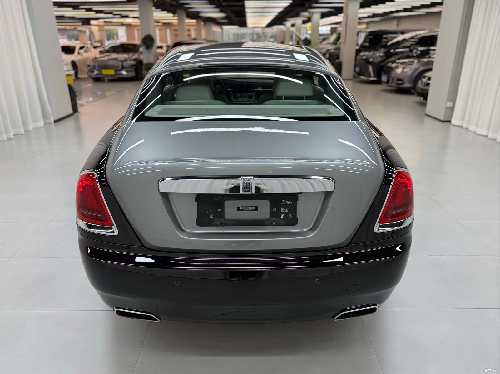Rolls-Royce Wraith, 2020 все фото