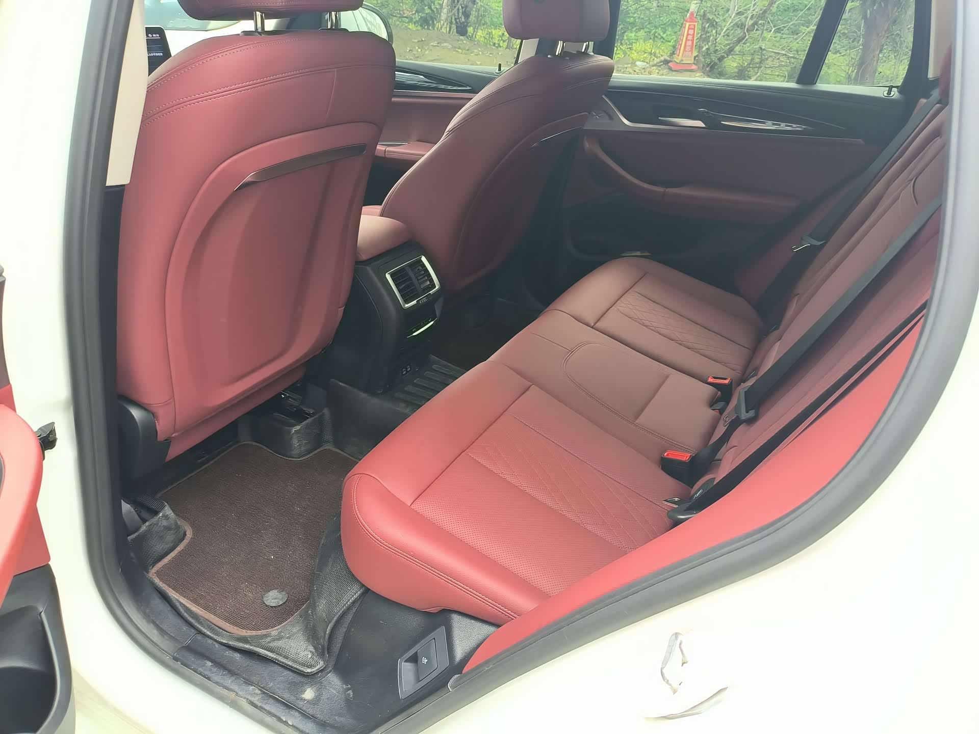 BMW iX3, 2024 все фото