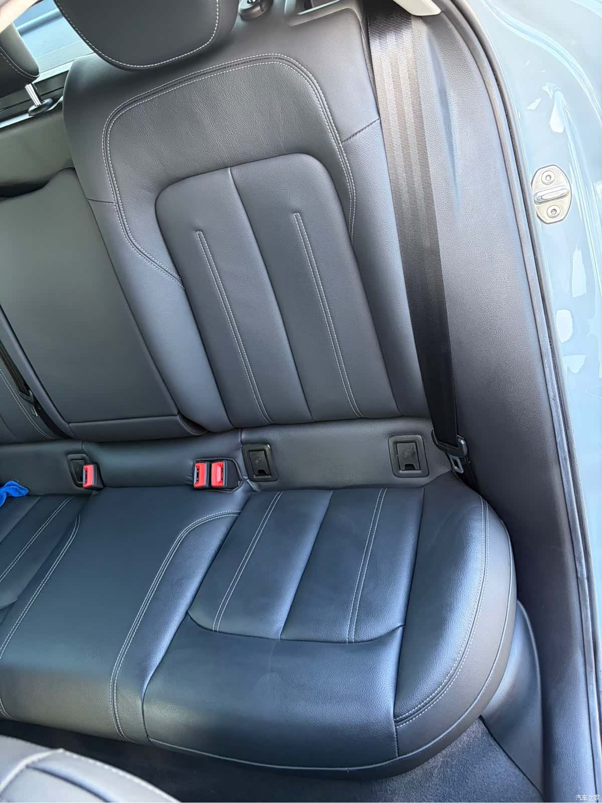 Audi Q2L, 2021 8
