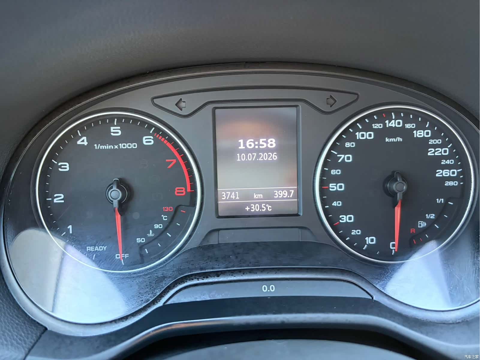 Audi Q2L, 2021 14