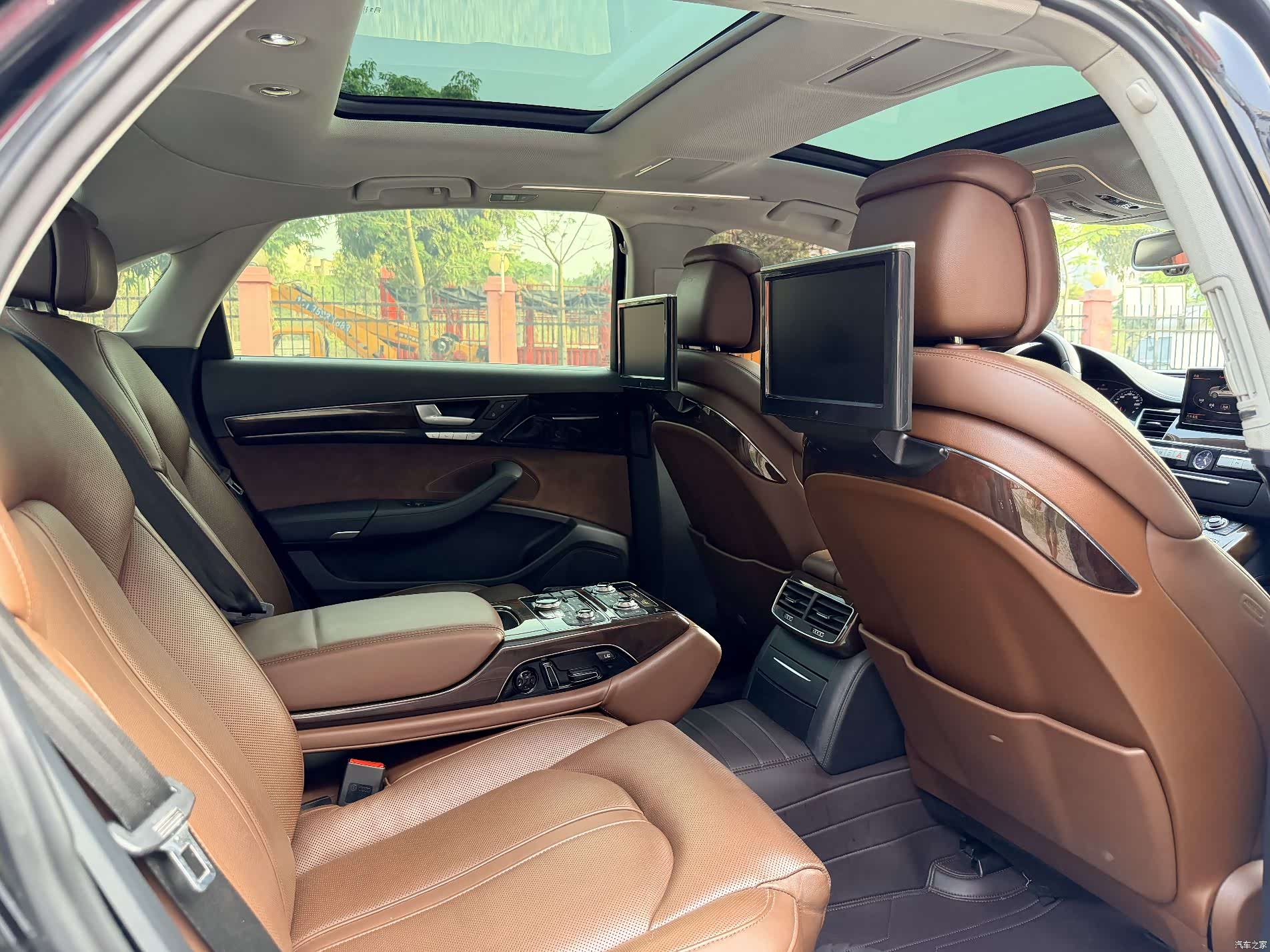 Audi A8L, 2016 22