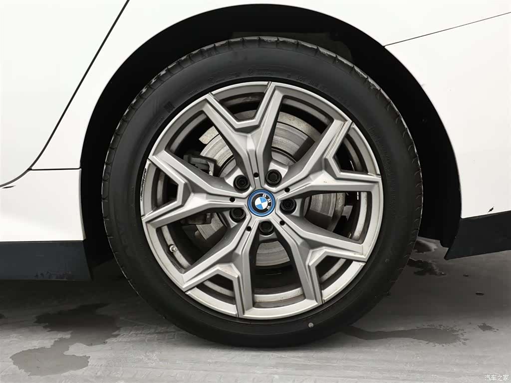 BMW i3, 2022 8
