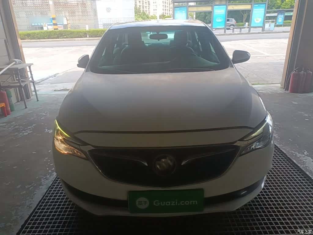 Buick V, 2018 3