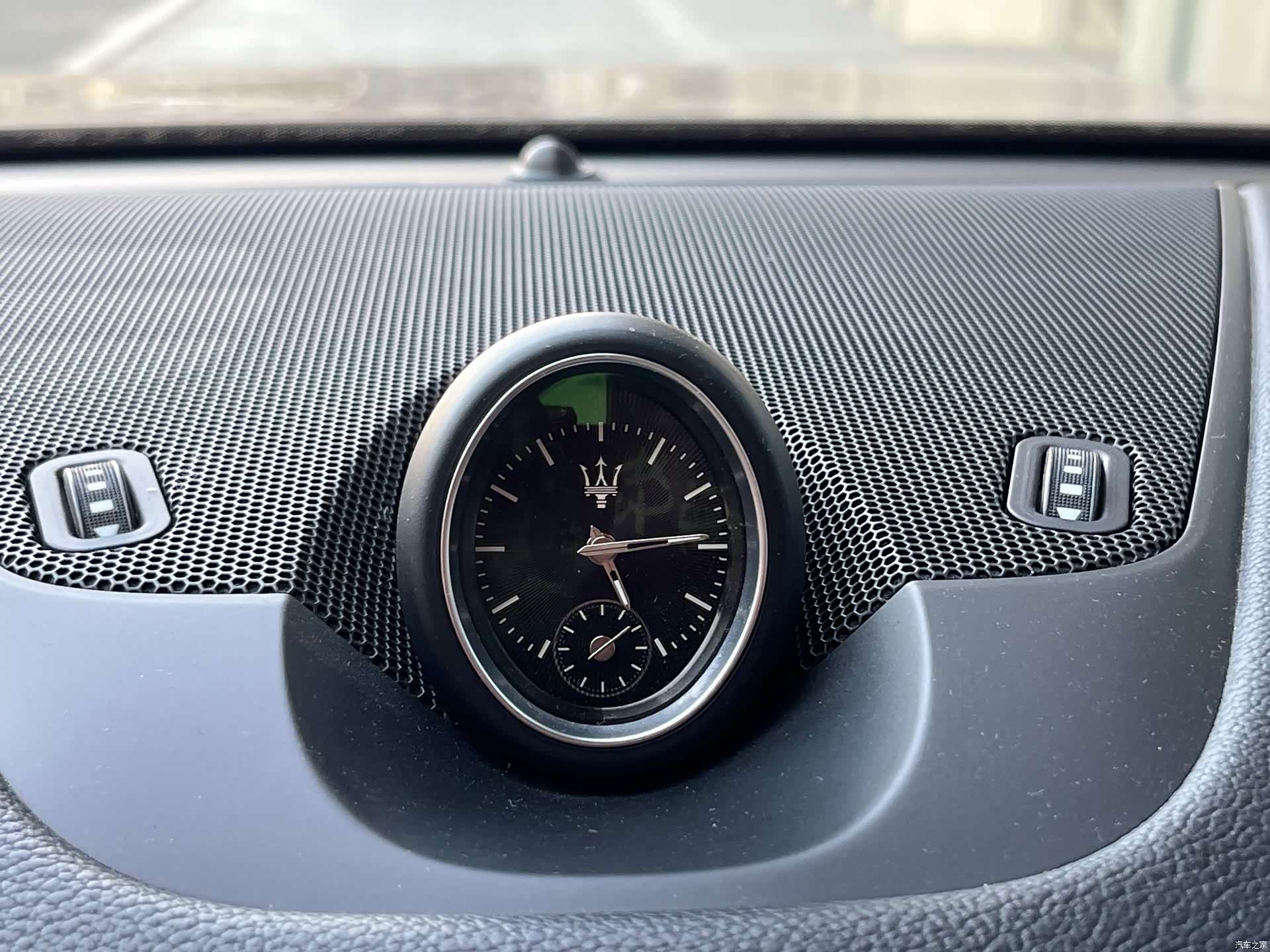 Maserati Levante, 2017 15