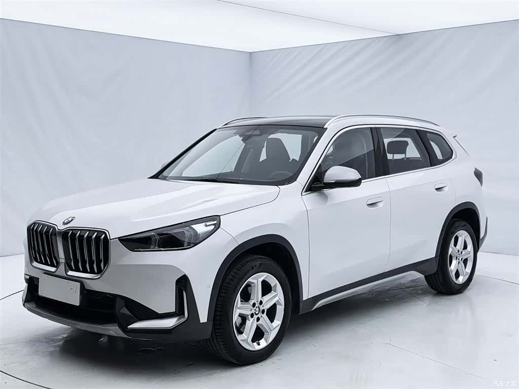 BMW X1, 2024 1