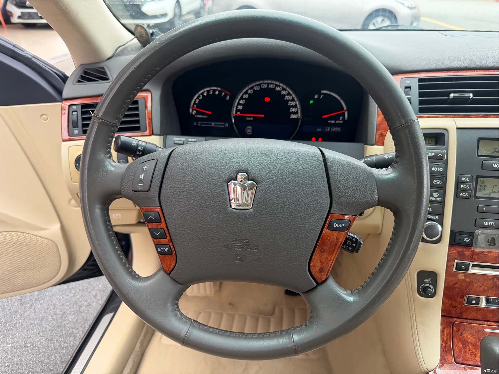 Toyota Crown, 2009 13