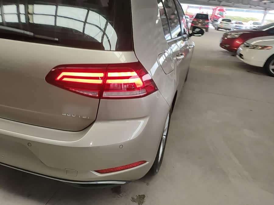 Volkswagen Golf 2018, фото 7