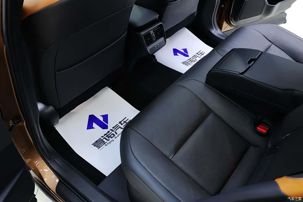 Toyota Crown, 2024 32