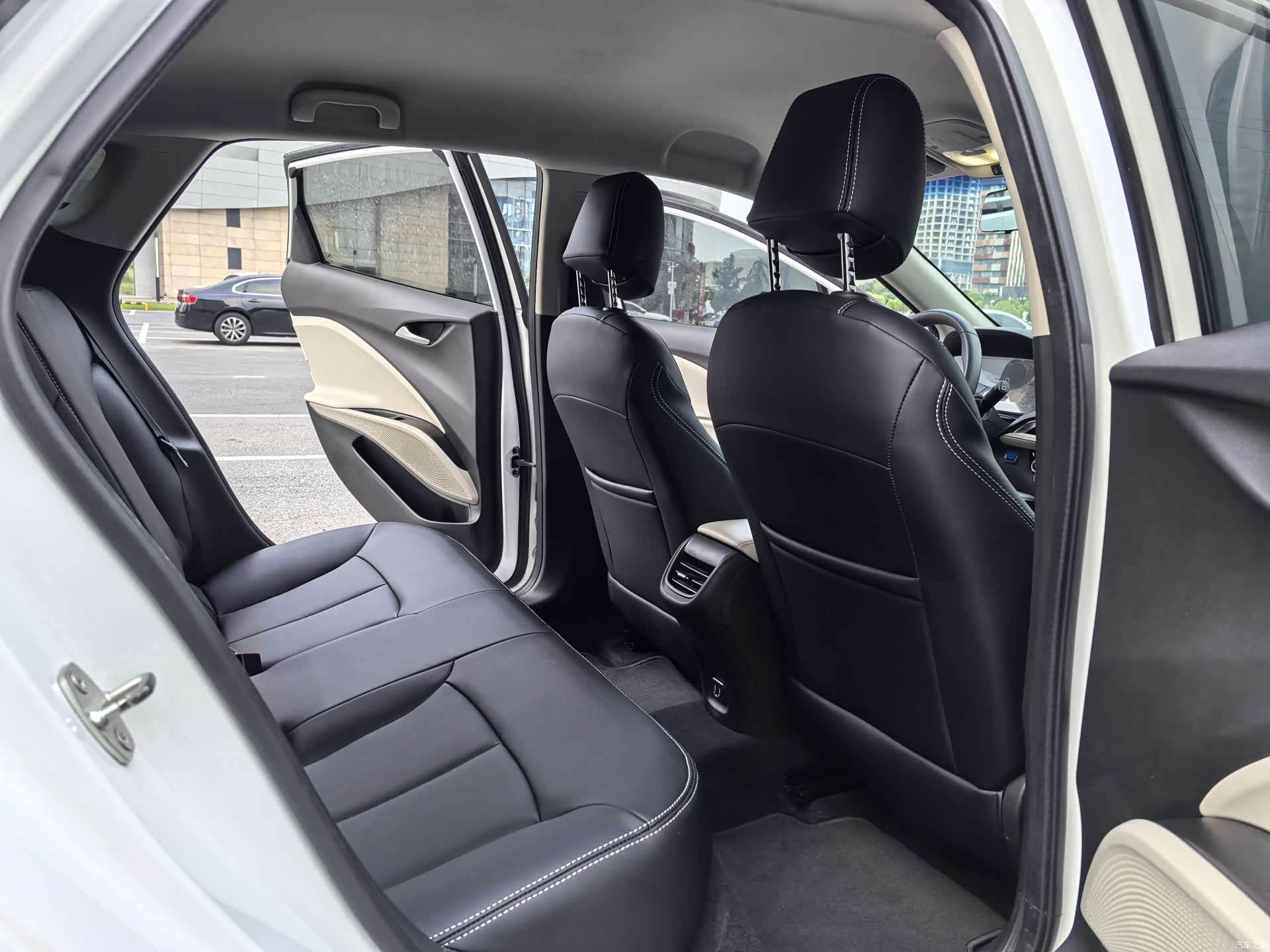 Buick Velite, 2022 12