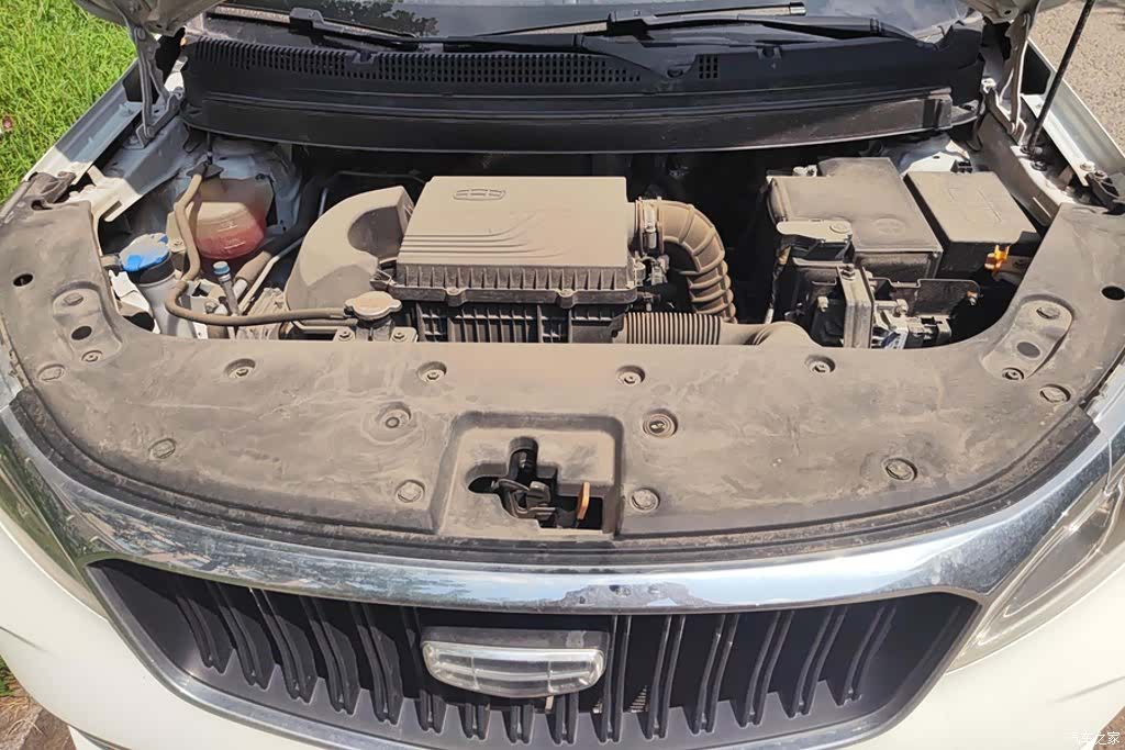 Geely X3, 2021 10
