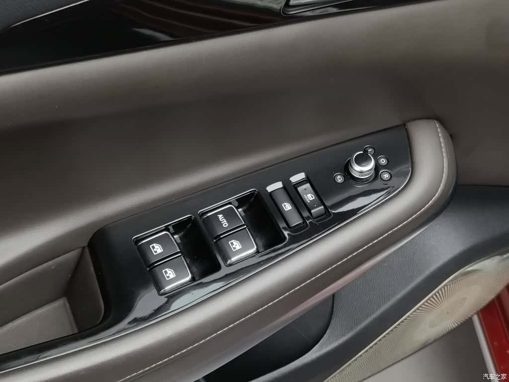 Changan CC, 2018 9