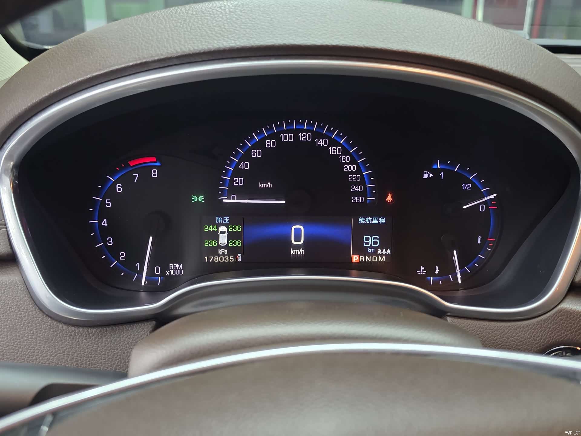 Cadillac SRX, 2014 7