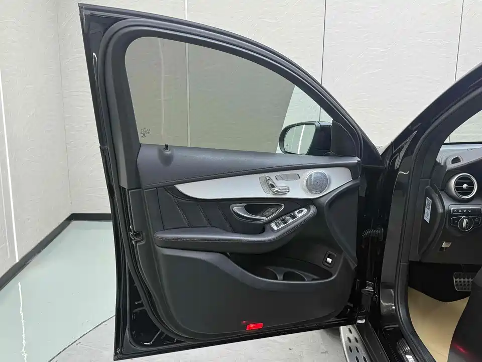 Mercedes-Benz GLC Coupe AMG