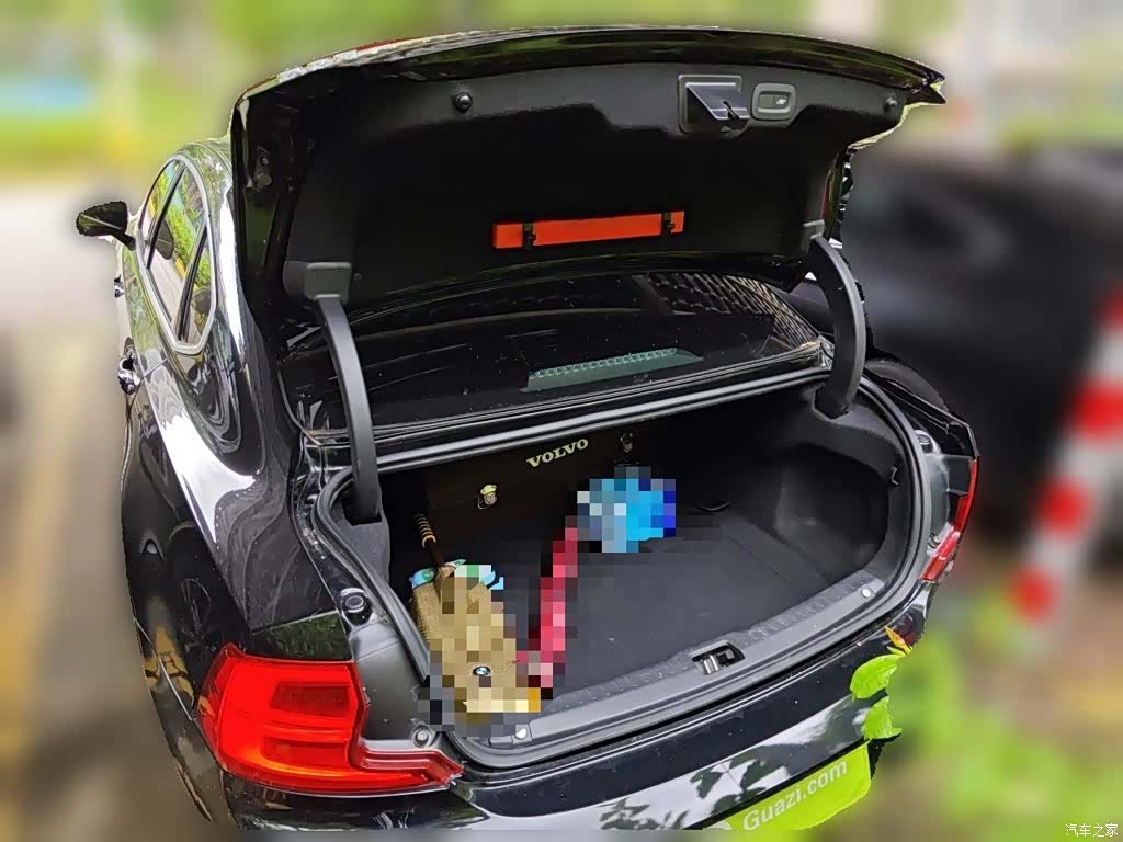 Volvo S90, 2018 20