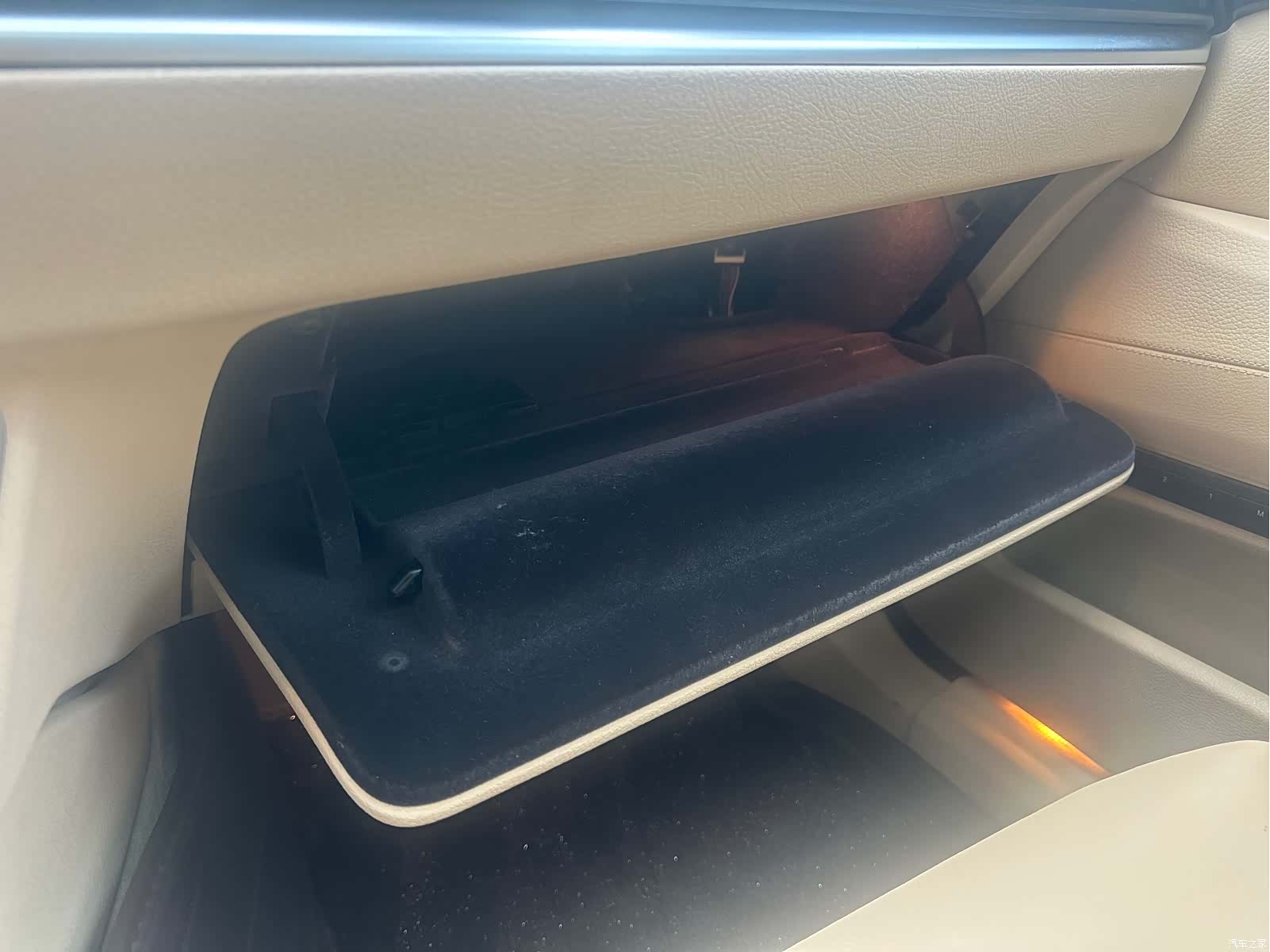BMW 5 Series, 2011 22