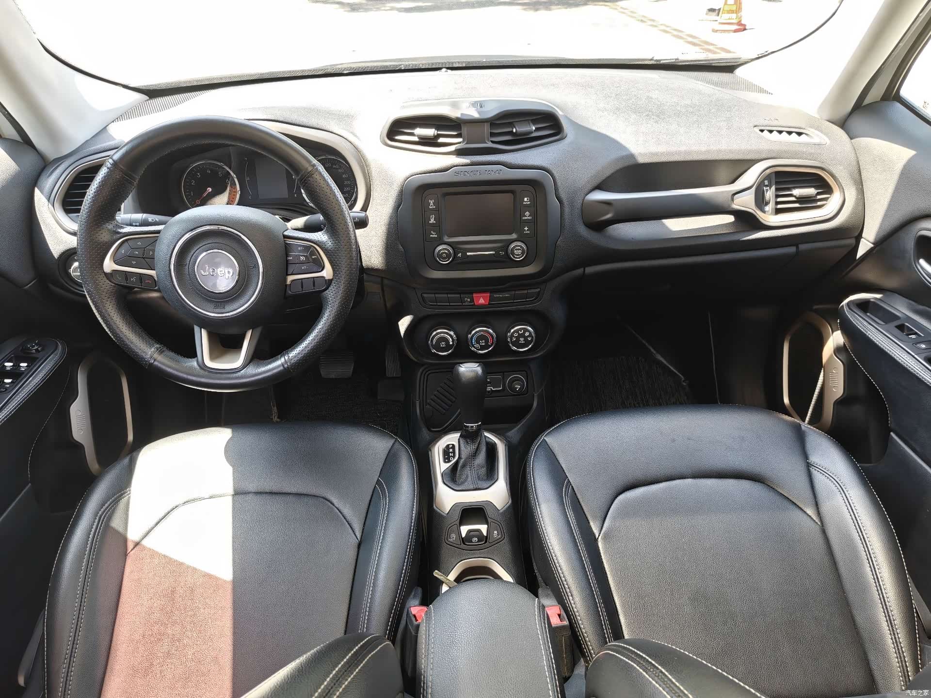 Jeep Renegade, 2017 10