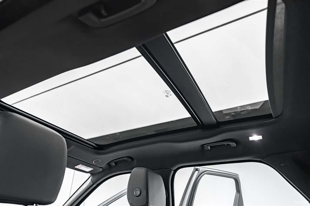 Land Rover Range Rover, 2024 26