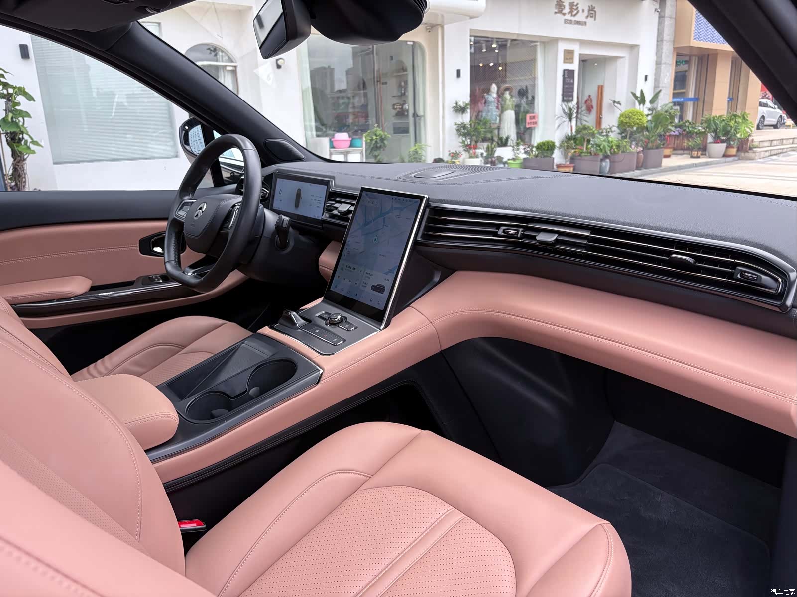 NIO ES6, 2022 11