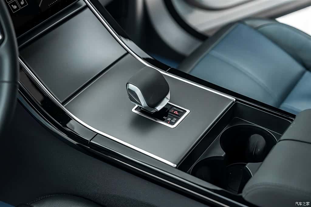 Land Rover Range Rover, 2024 18