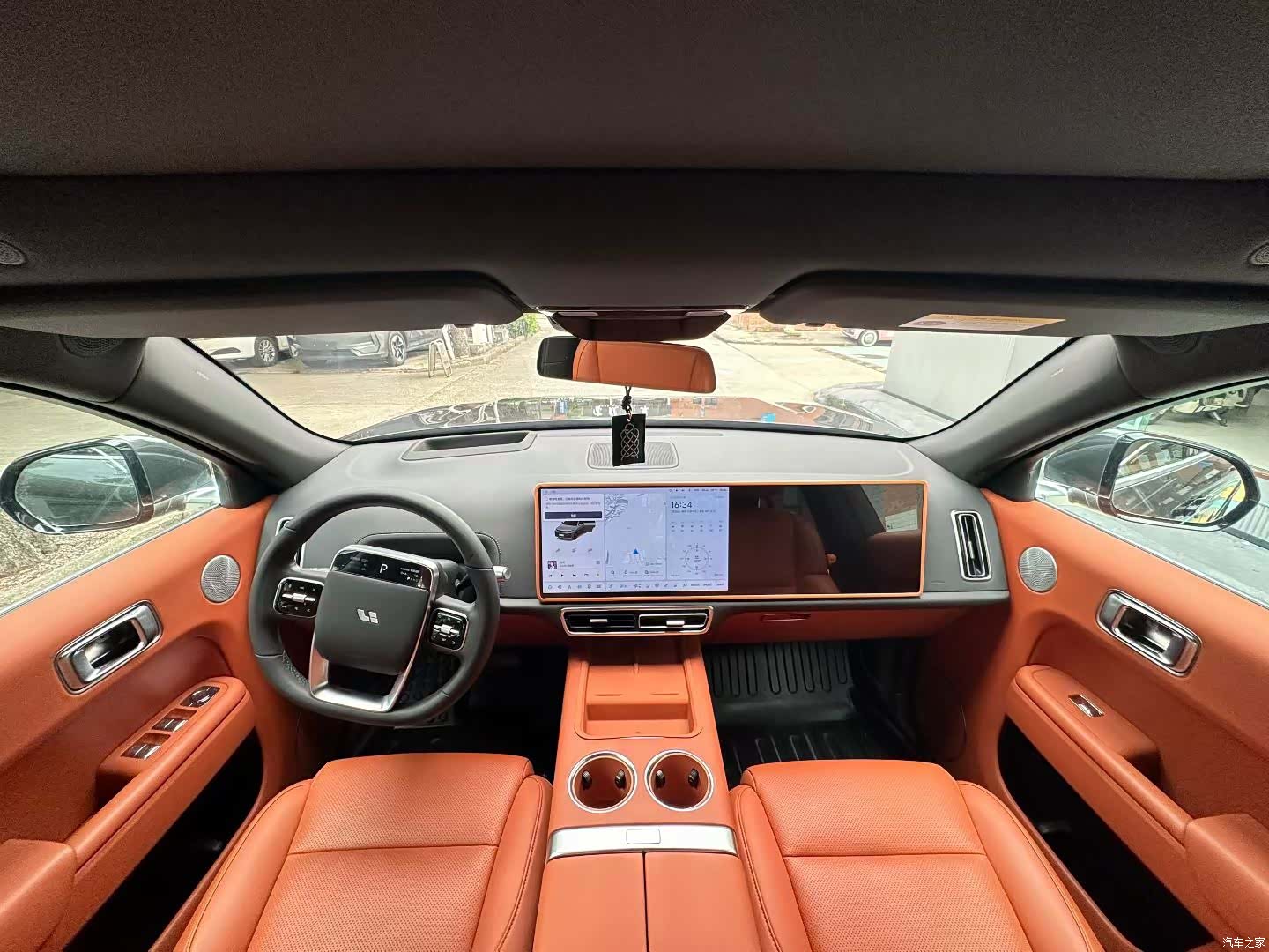 Li Auto L7, 2023 все фото