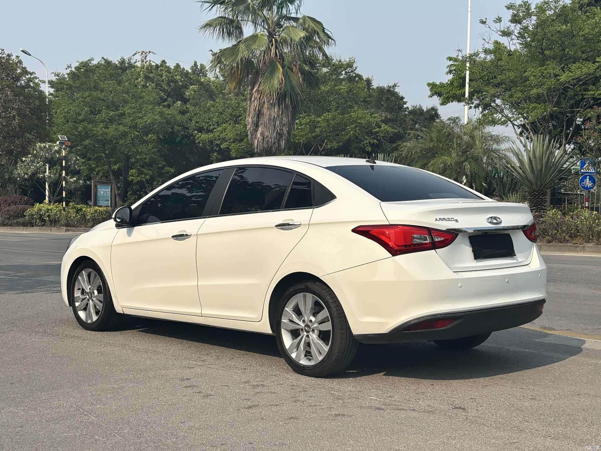 Chery 5, 2017 4