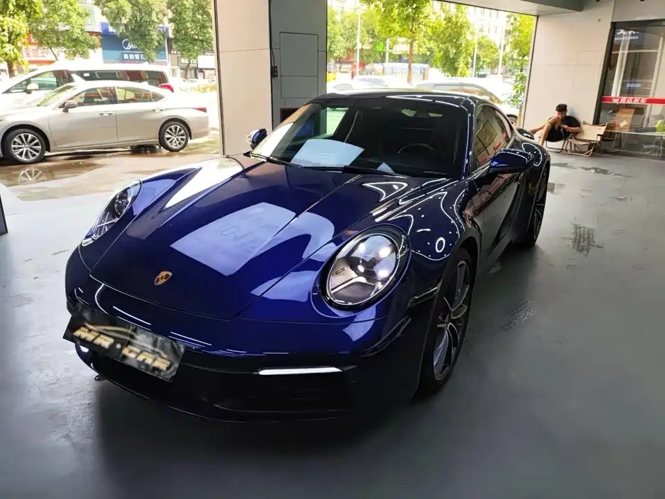 Porsche 911