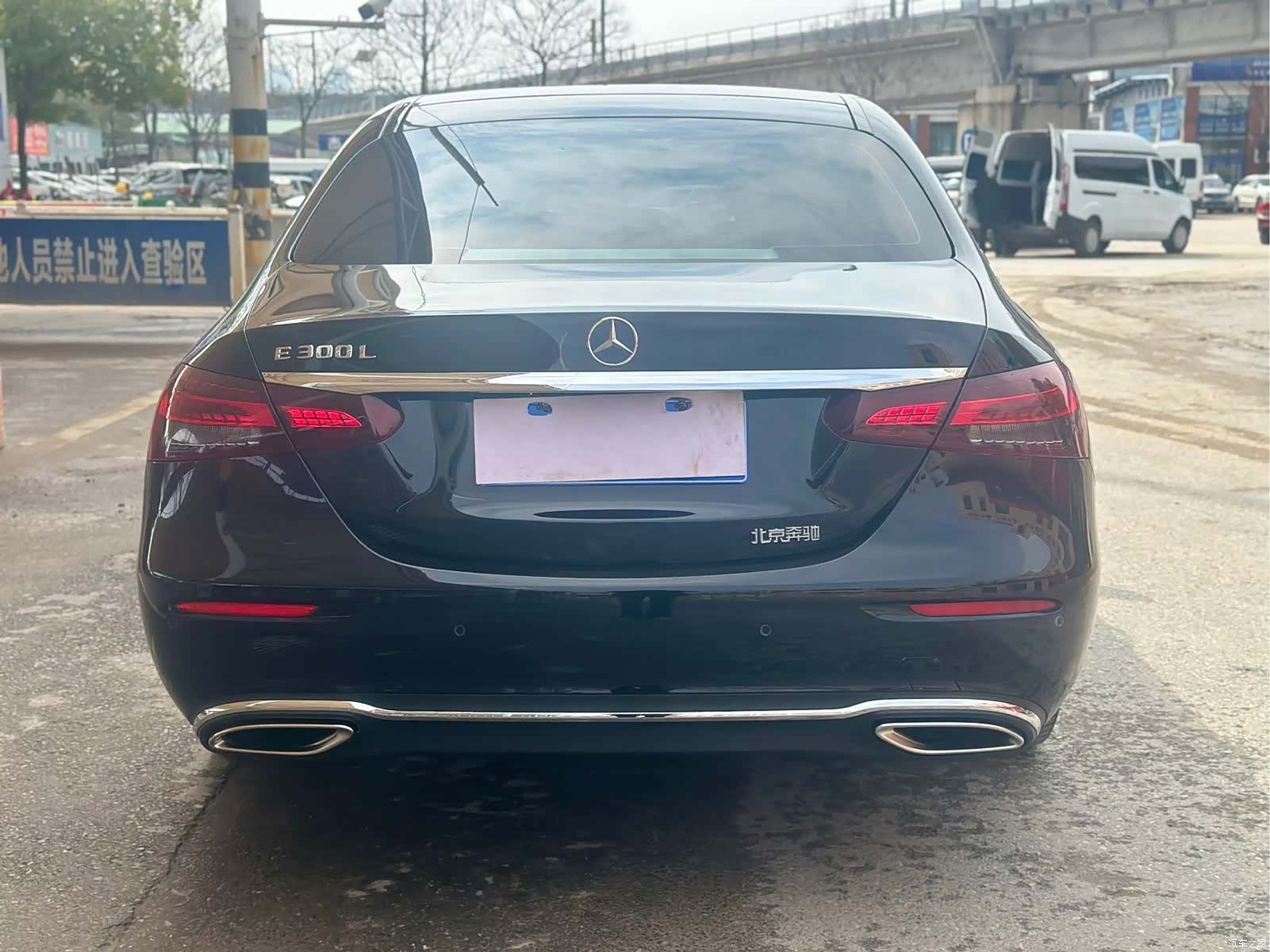 Mercedes-Benz E-Class, 2023 8