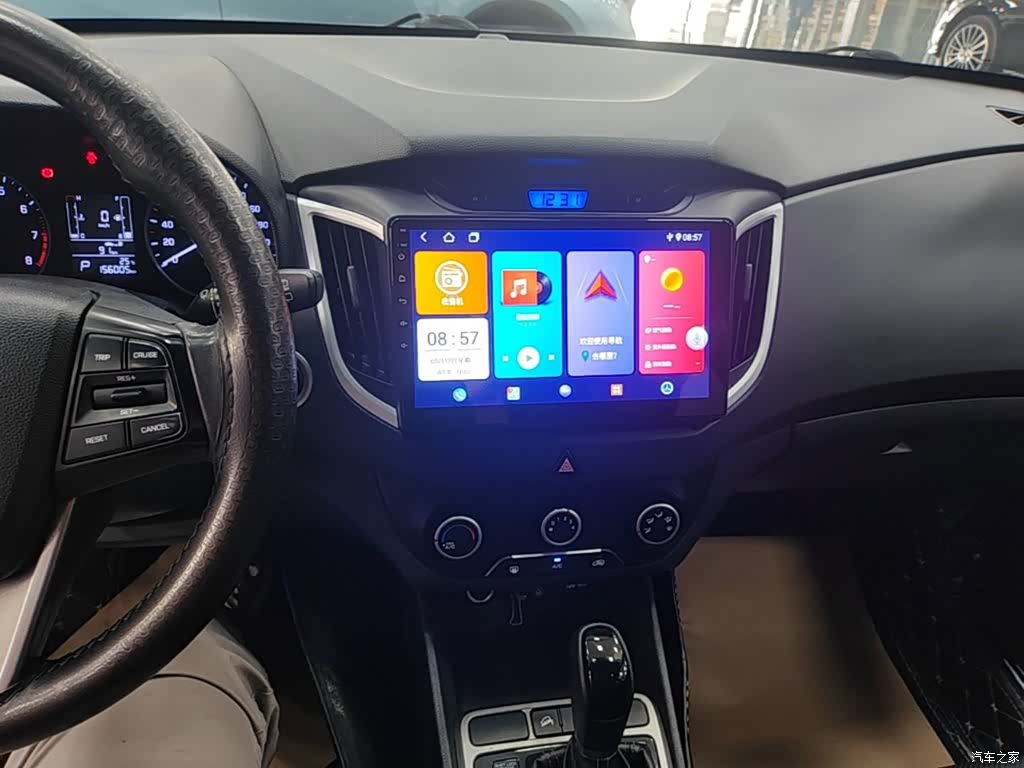 Hyundai ix25, 2015 9