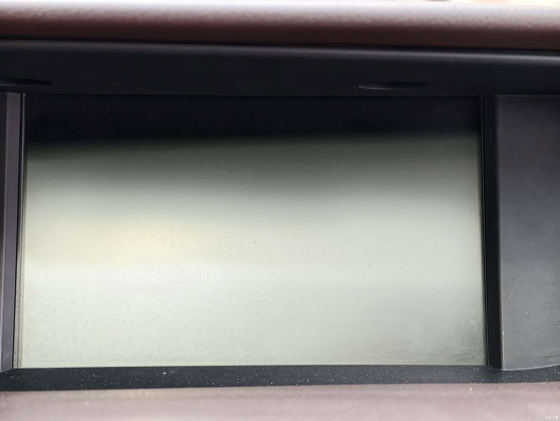 Lexus ES, 2018 17