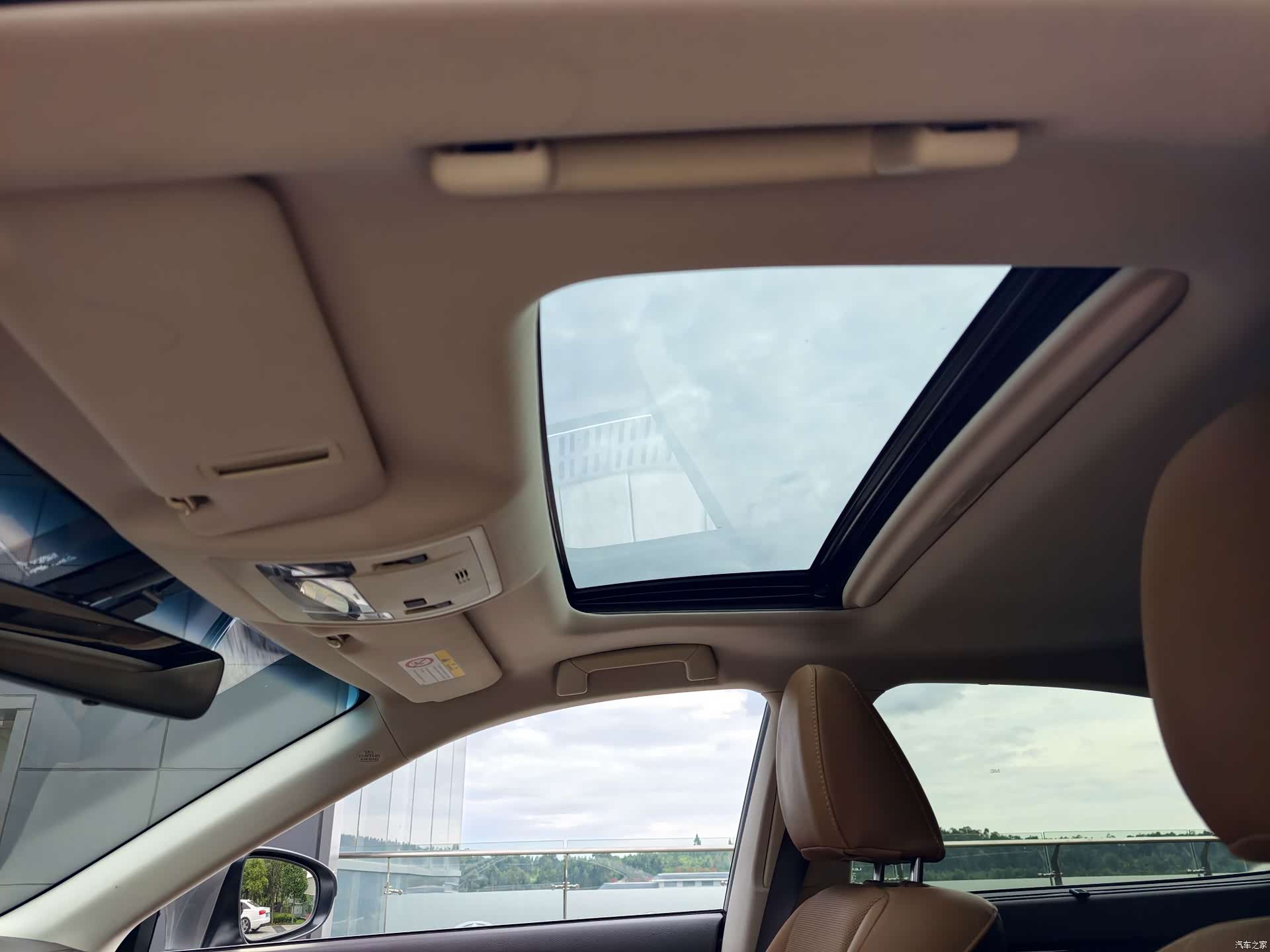 Lexus ES, 2018 все фото