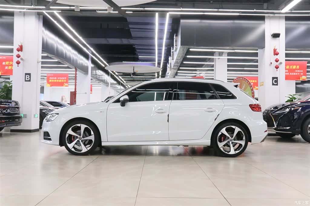 Audi A3, 2019 3