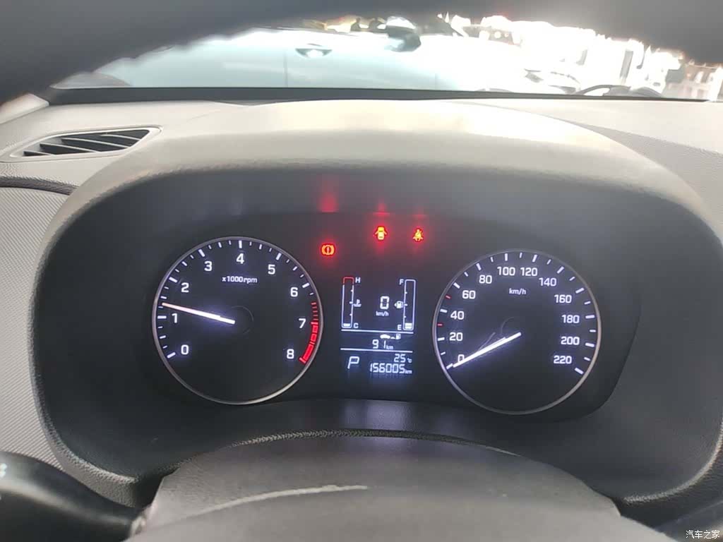 Hyundai ix25, 2015 8
