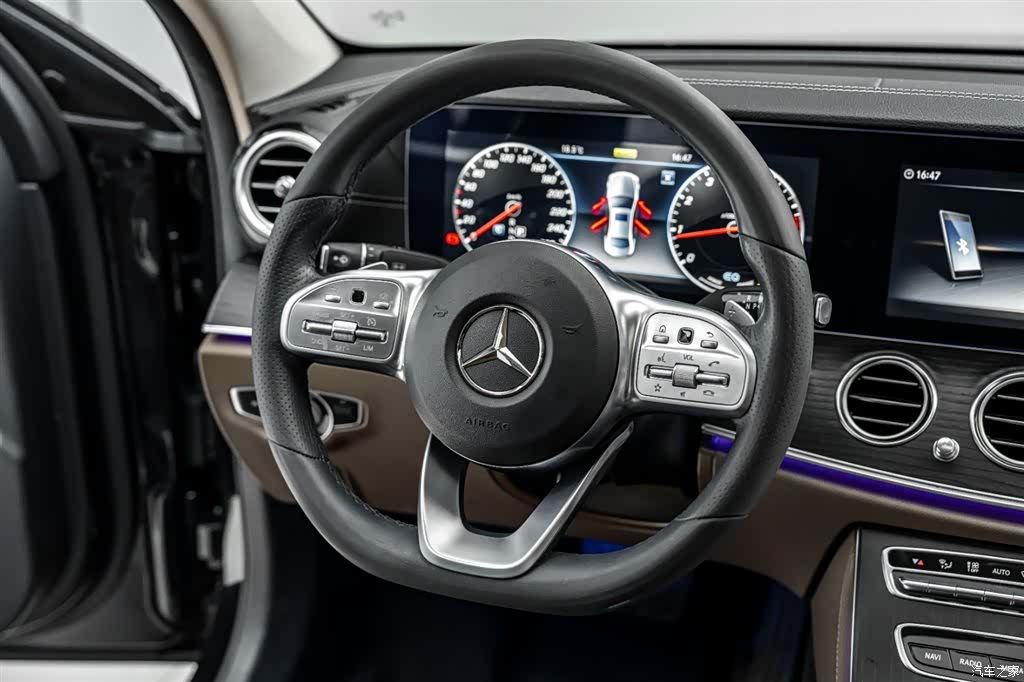 Mercedes-Benz E-Class, 2020 28