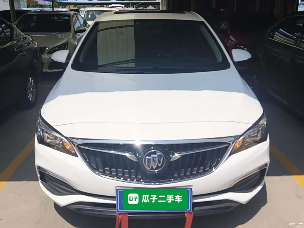 Buick Verano, 2018 3