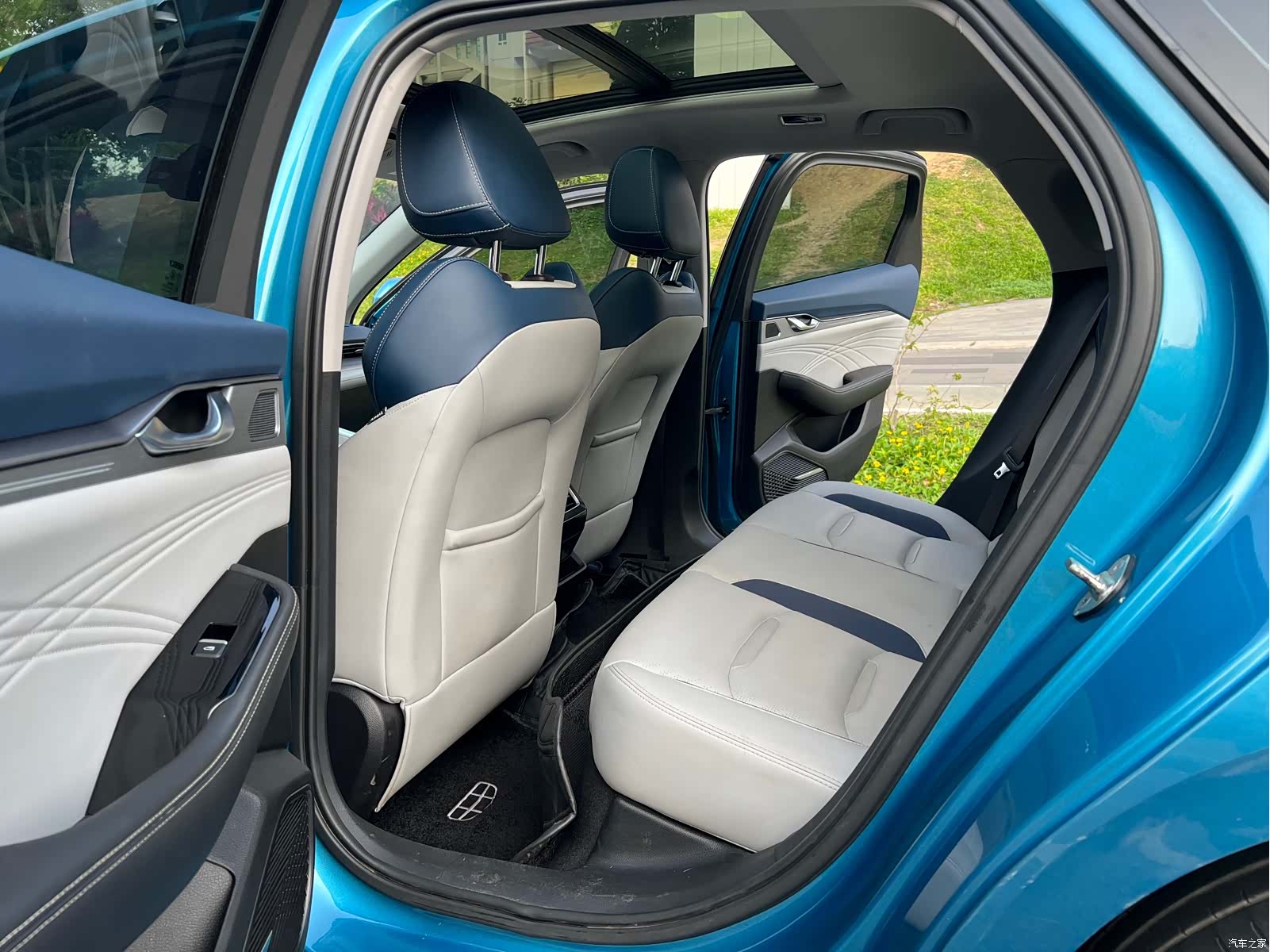 Geely Preface, 2022 10