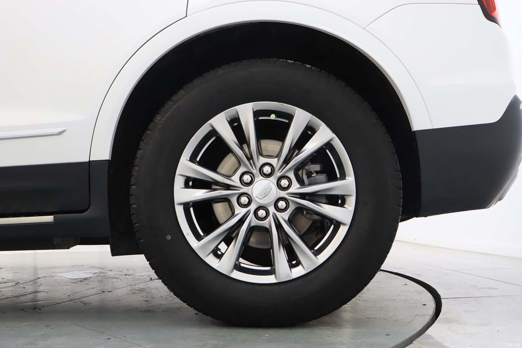 Cadillac XT5, 2020 все фото