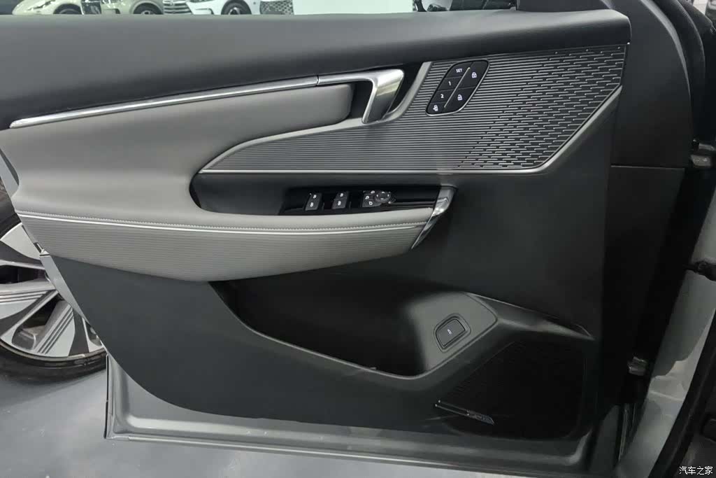 Buick E5, 2025 7