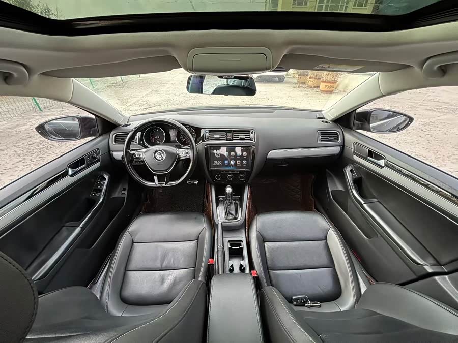 Volkswagen Sagitar 2017, фото 9