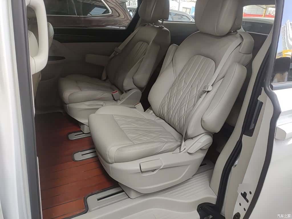 Buick GL8, 2021 17