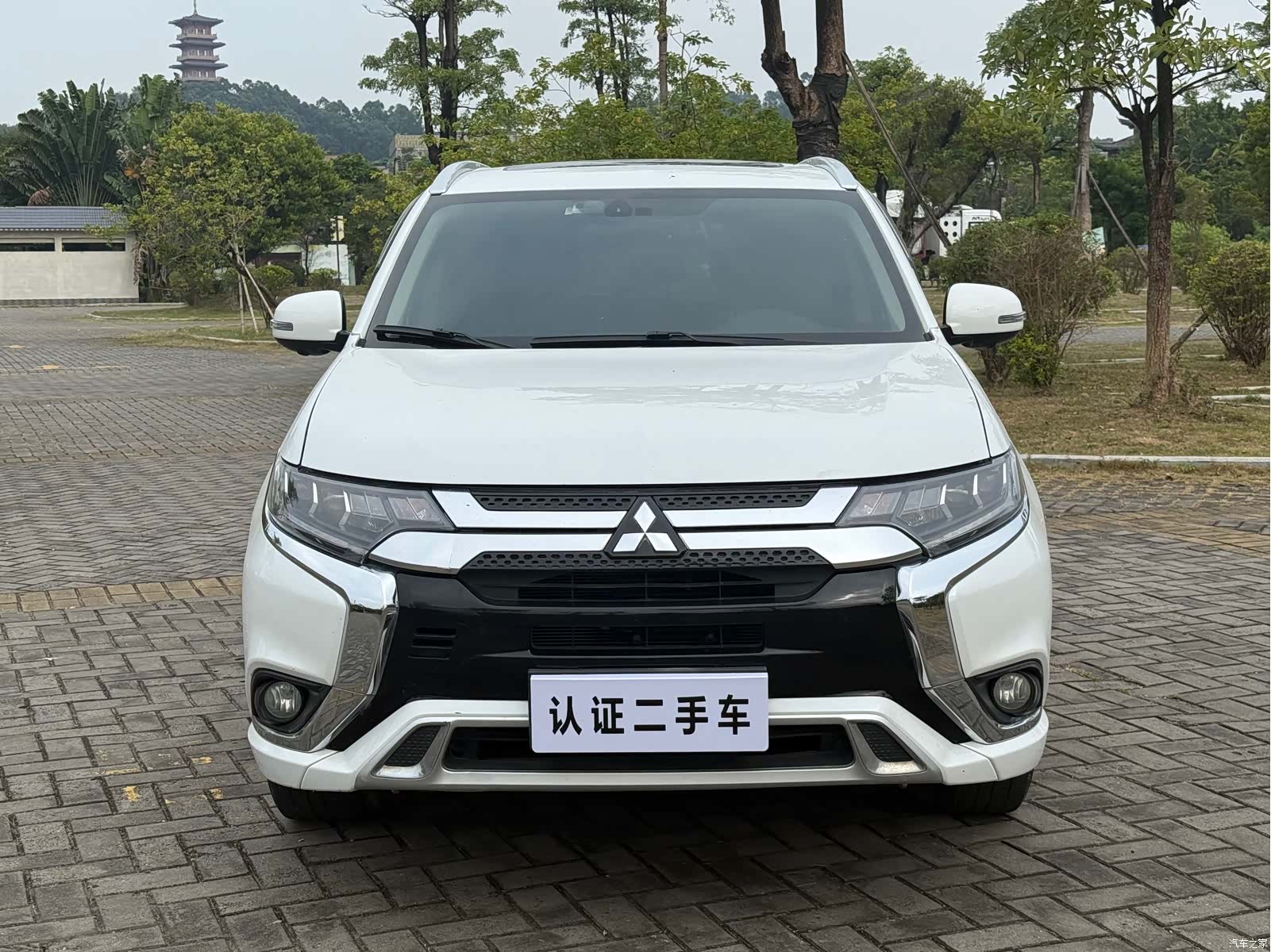 Mitsubishi Outlander, 2021 11